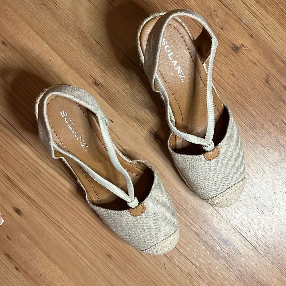 Solanz Women's Tan Espadrille Shoes